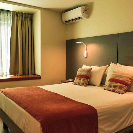 Hotel Eurotel El Bosque سانتياغو المظهر الخارجي الصورة